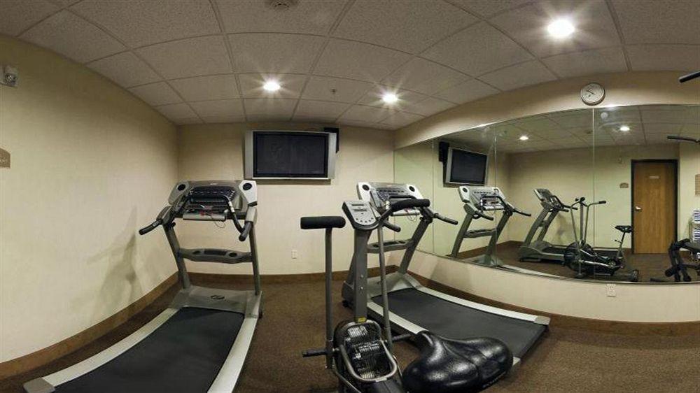 Express & South By Ihg 2*