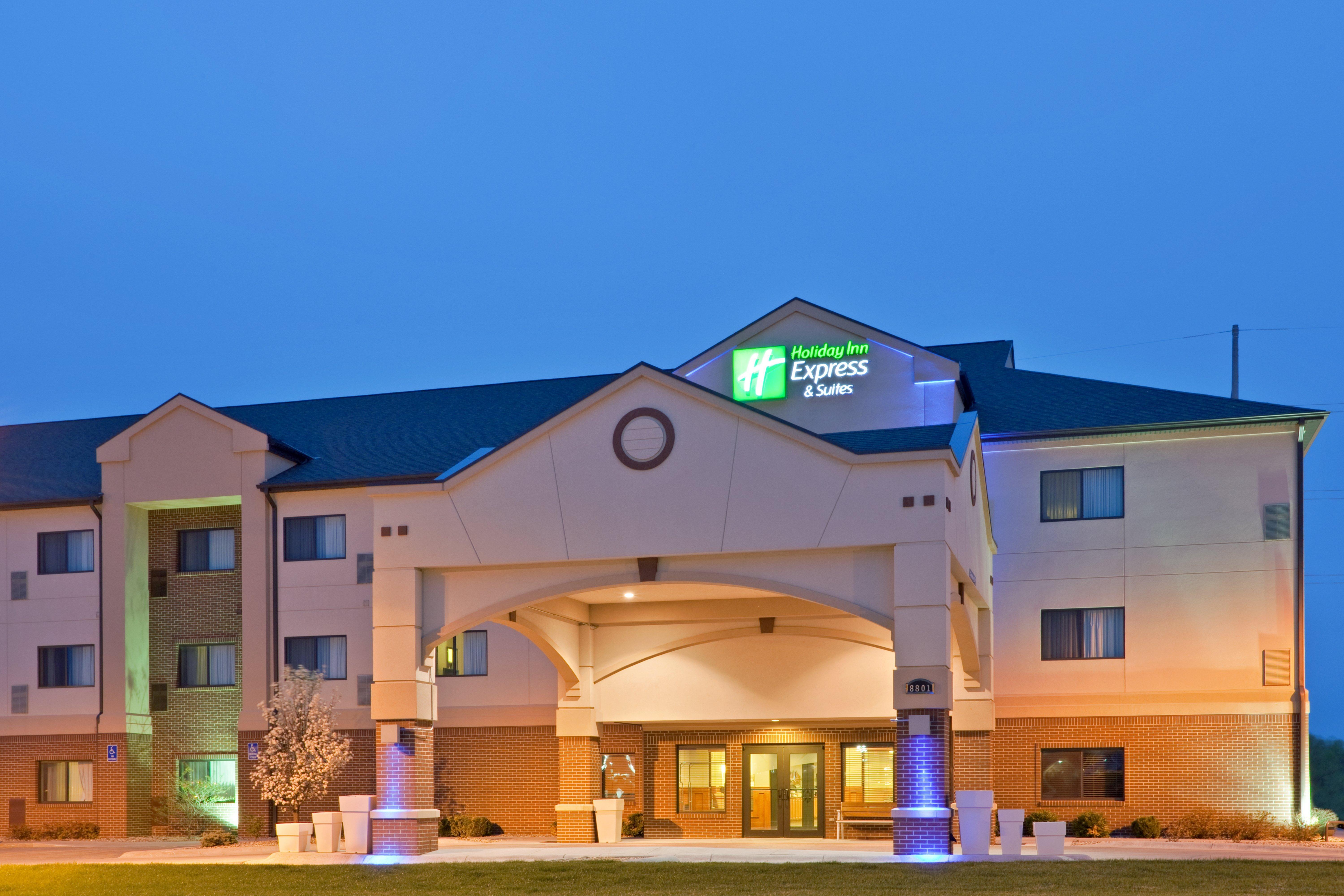 Hotel Express & South By Ihg 2*