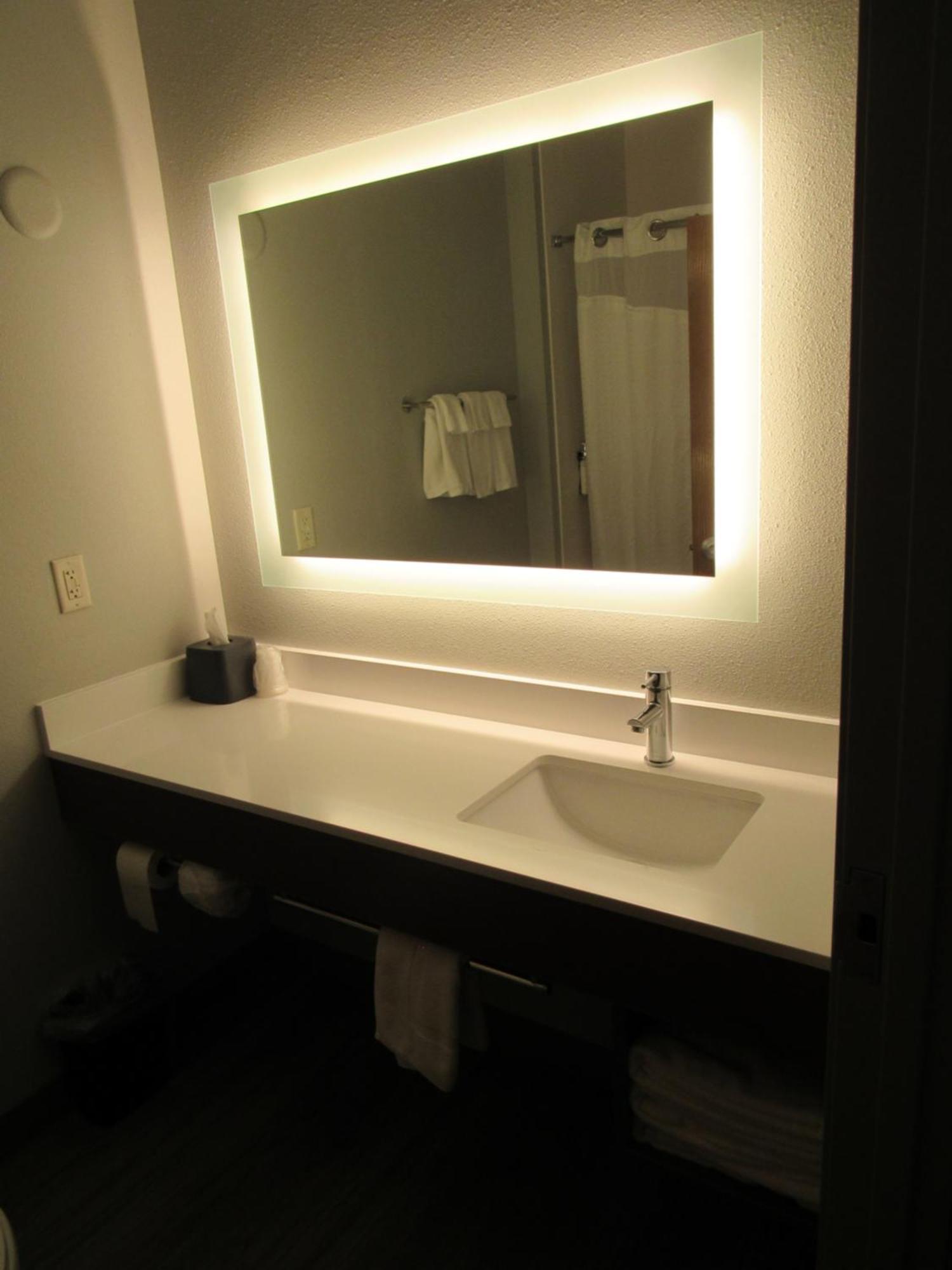 Hotel Express & South By Ihg