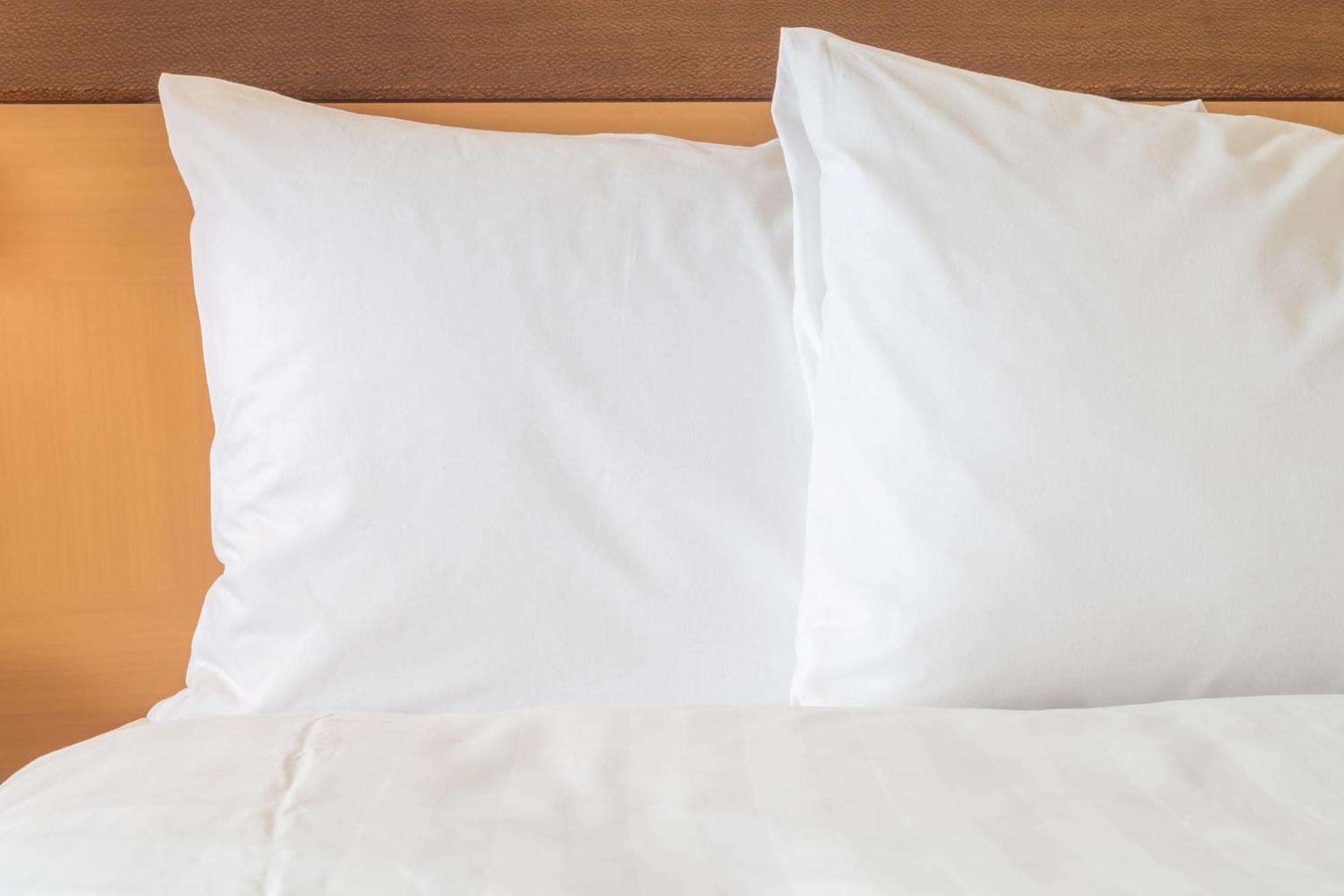 Express & South By Ihg Hotel